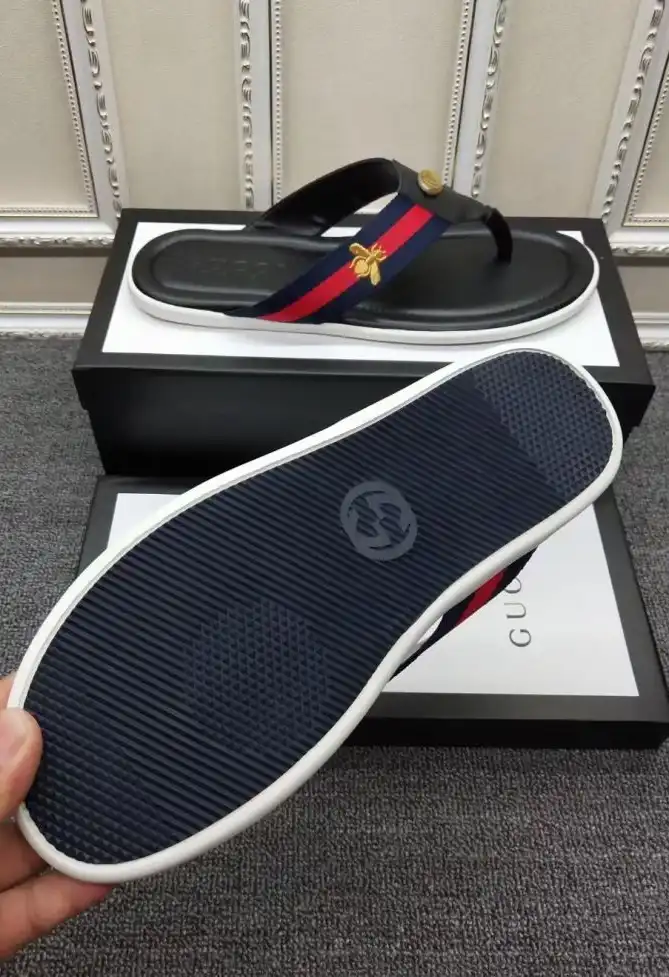 hype Gucci Slippers