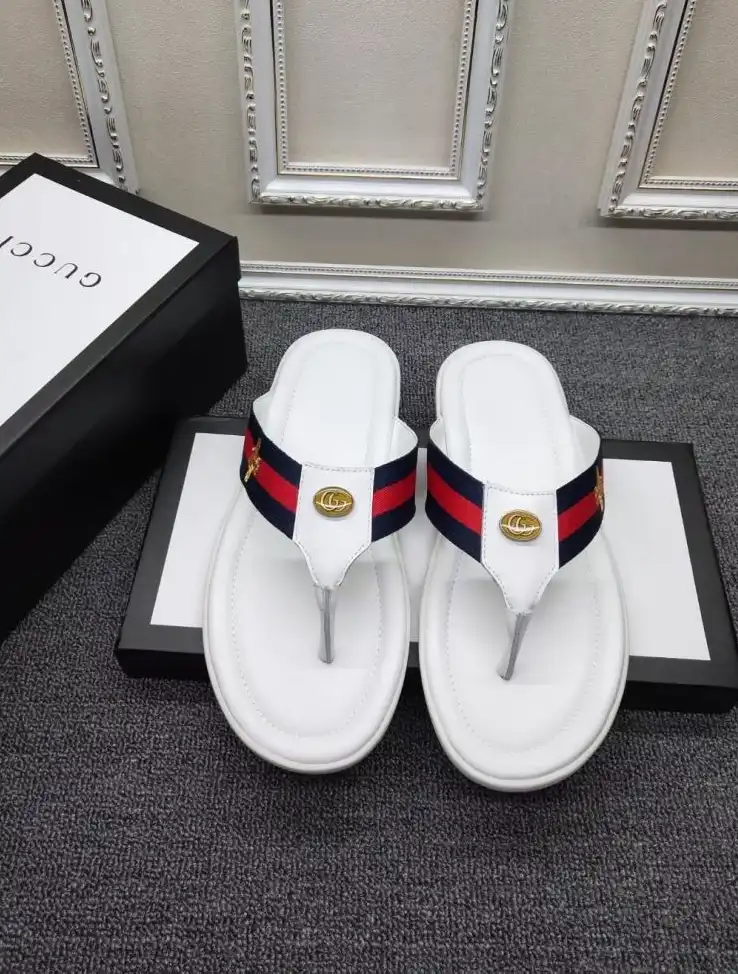 hype Gucci Slippers