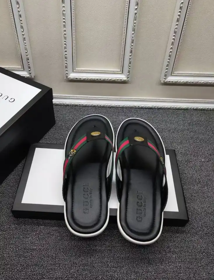 hype Gucci Slippers