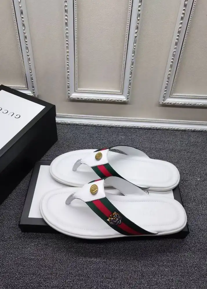 hype Gucci Slippers