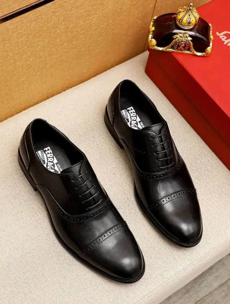 hype Ferragamo Leather Shoes