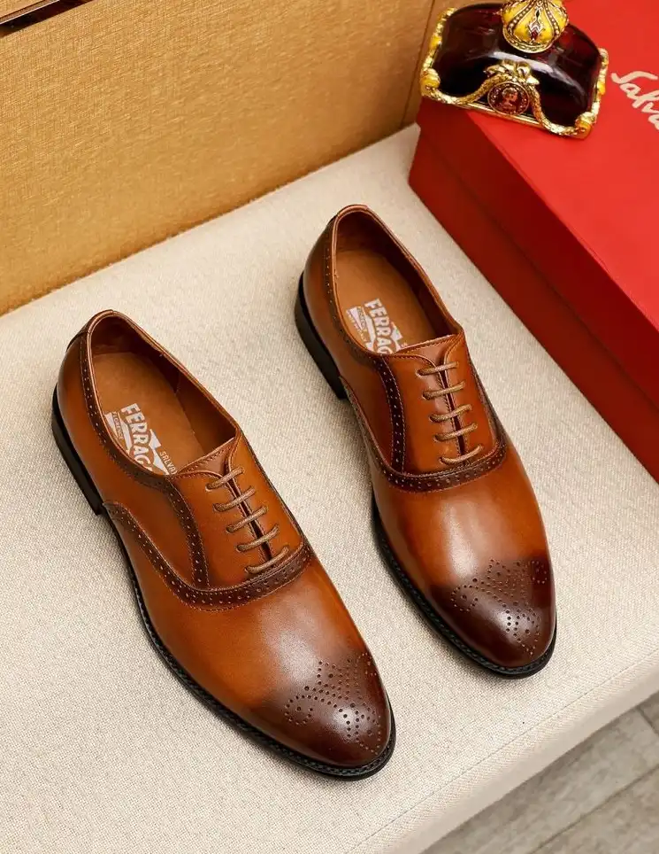 hype Ferragamo Leather Shoes