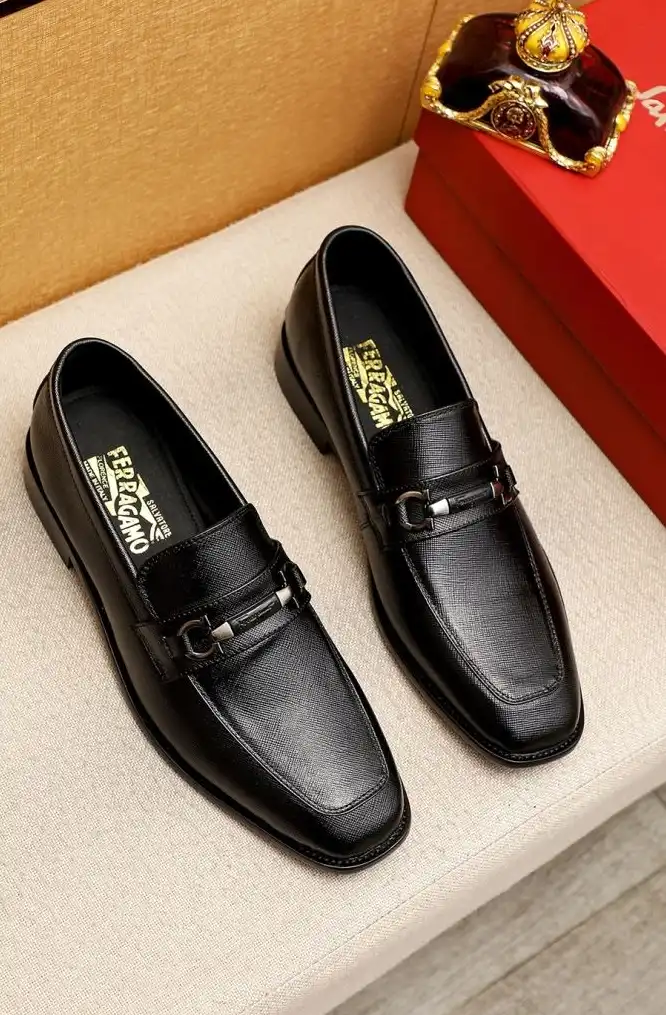 hype Ferragamo Leather Shoes