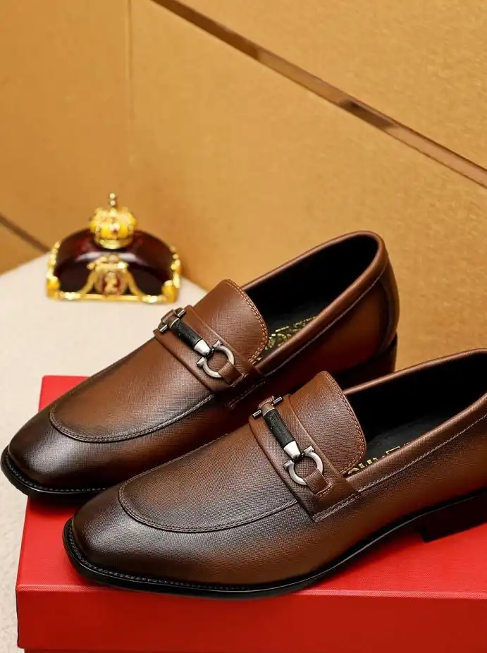 hype Ferragamo Leather Shoes