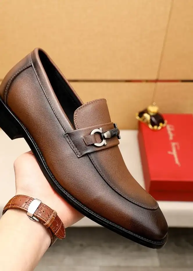 hype Ferragamo Leather Shoes