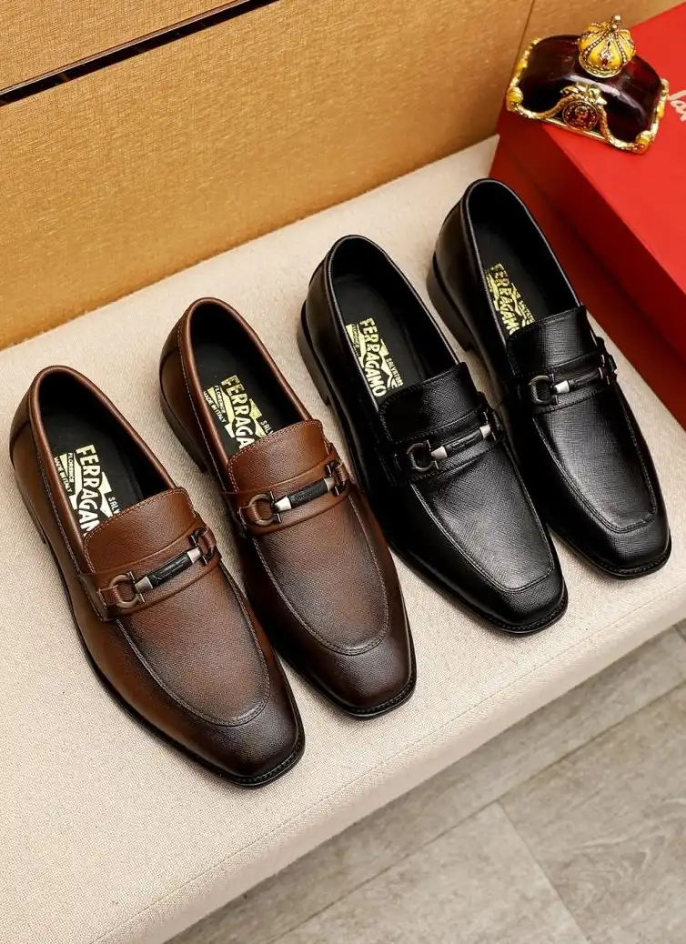 hype Ferragamo Leather Shoes