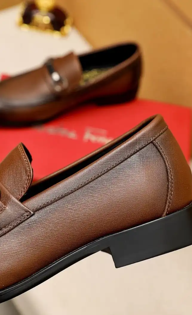 hype Ferragamo Leather Shoes