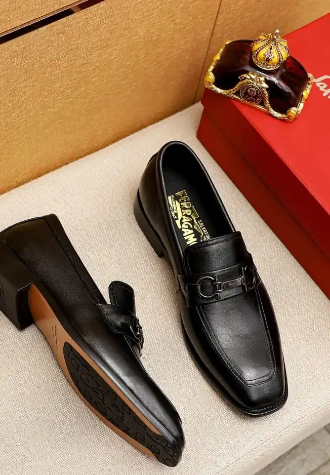 hype Ferragamo Leather Shoes