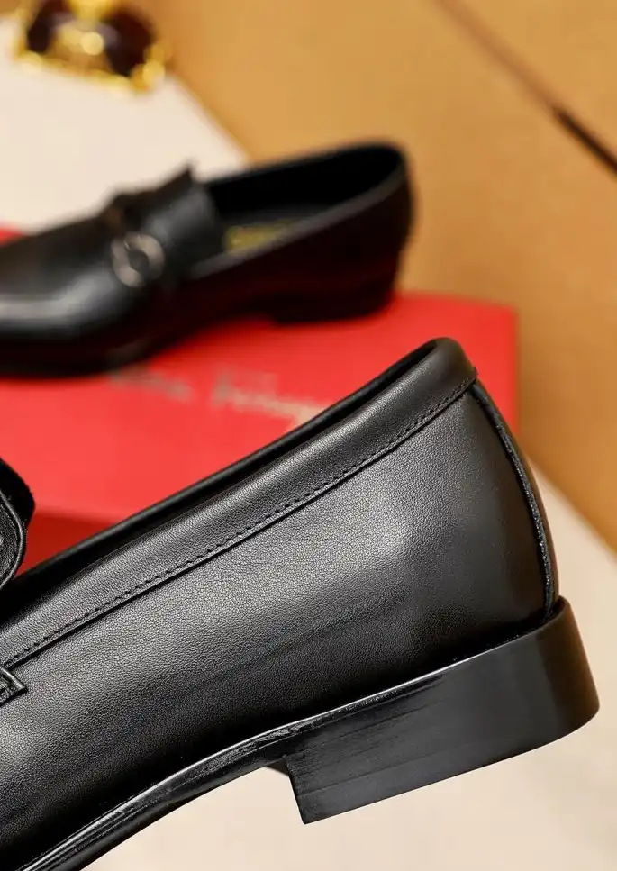 hype Ferragamo Leather Shoes