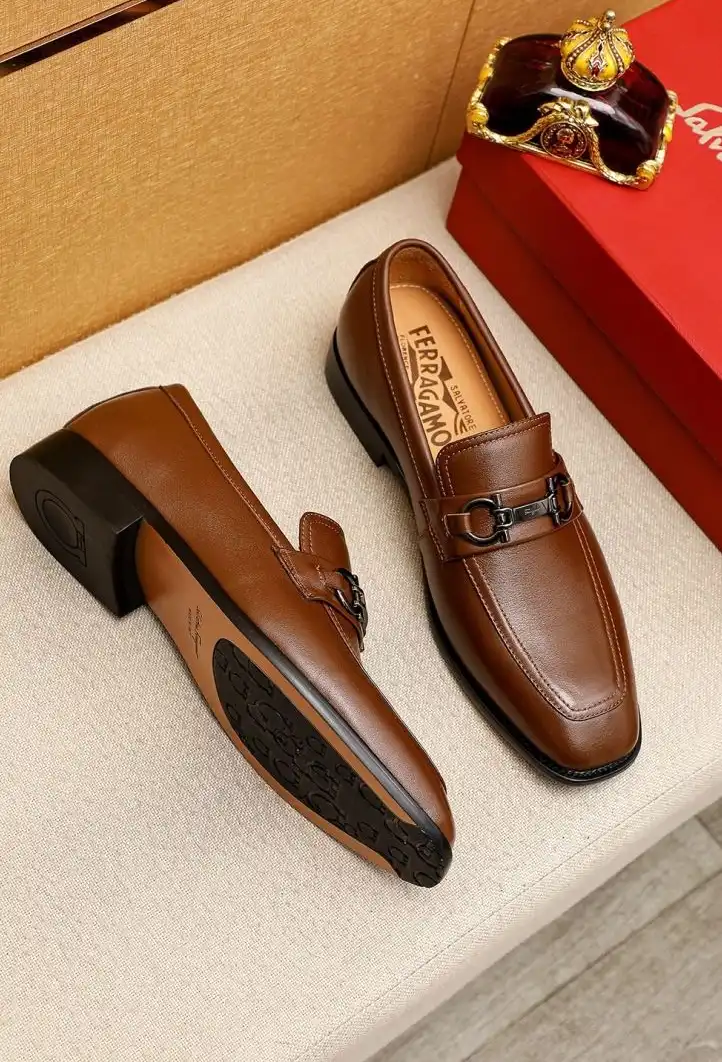 hype Ferragamo Leather Shoes