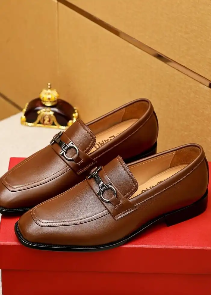 hype Ferragamo Leather Shoes