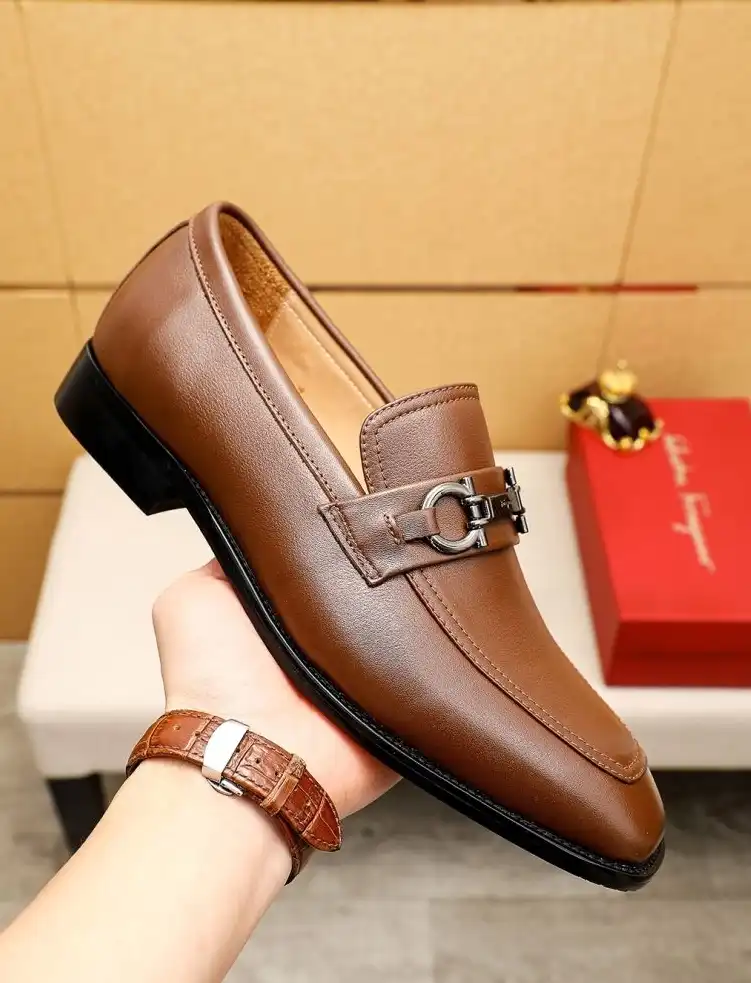 hype Ferragamo Leather Shoes