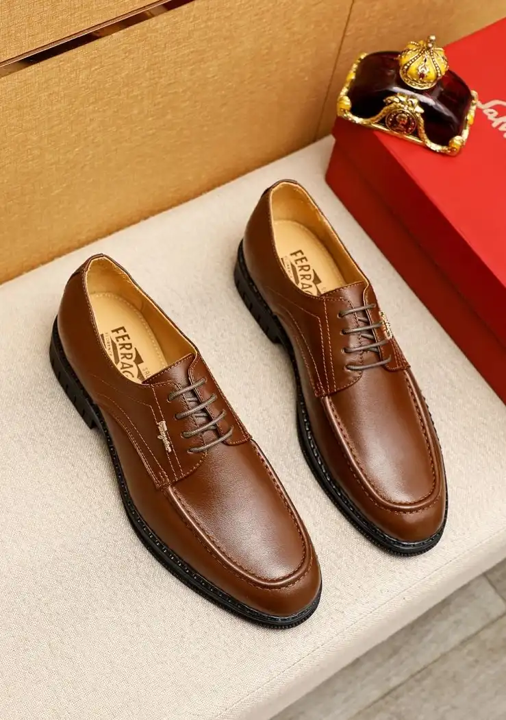 hype Ferragamo Leather Shoes