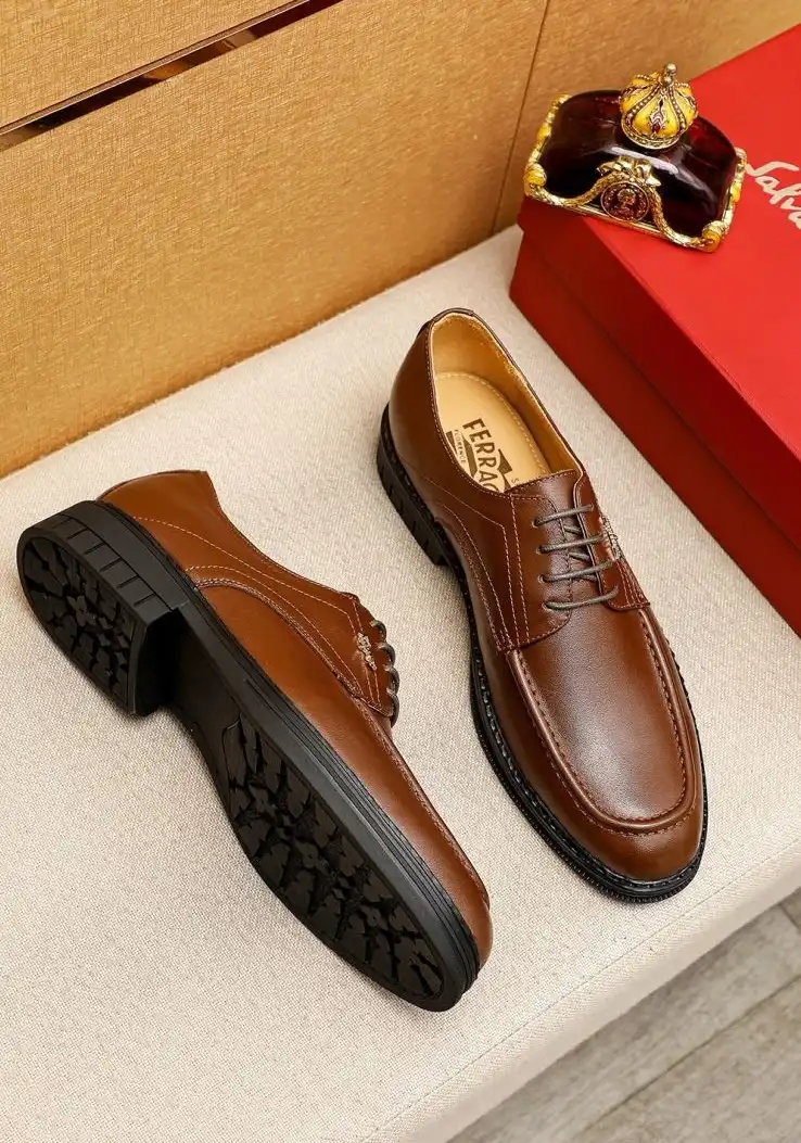 hype Ferragamo Leather Shoes