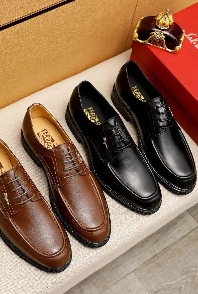 hype Ferragamo Leather Shoes