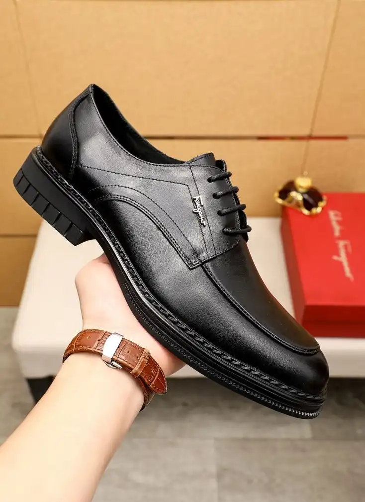 hype Ferragamo Leather Shoes