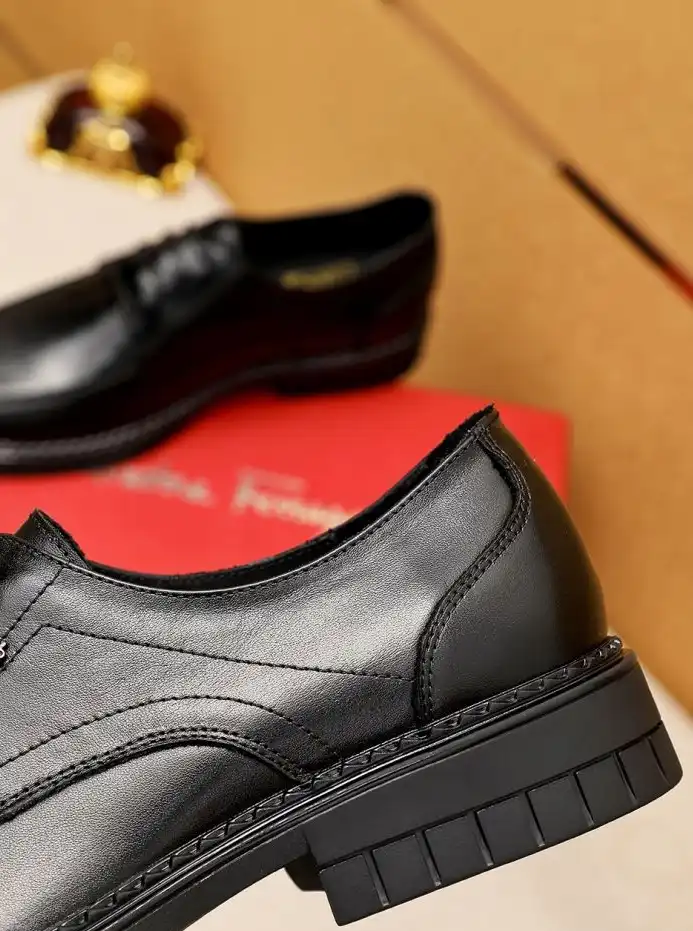 hype Ferragamo Leather Shoes