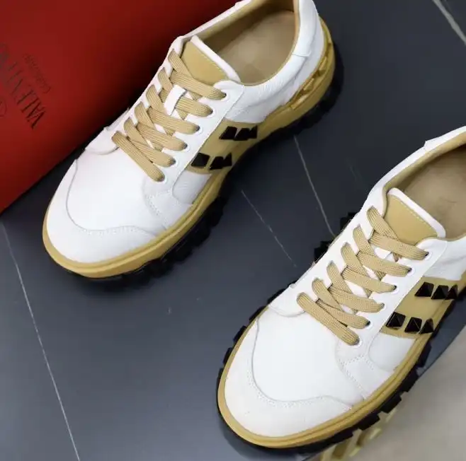 hype Valentino Casual Shoes