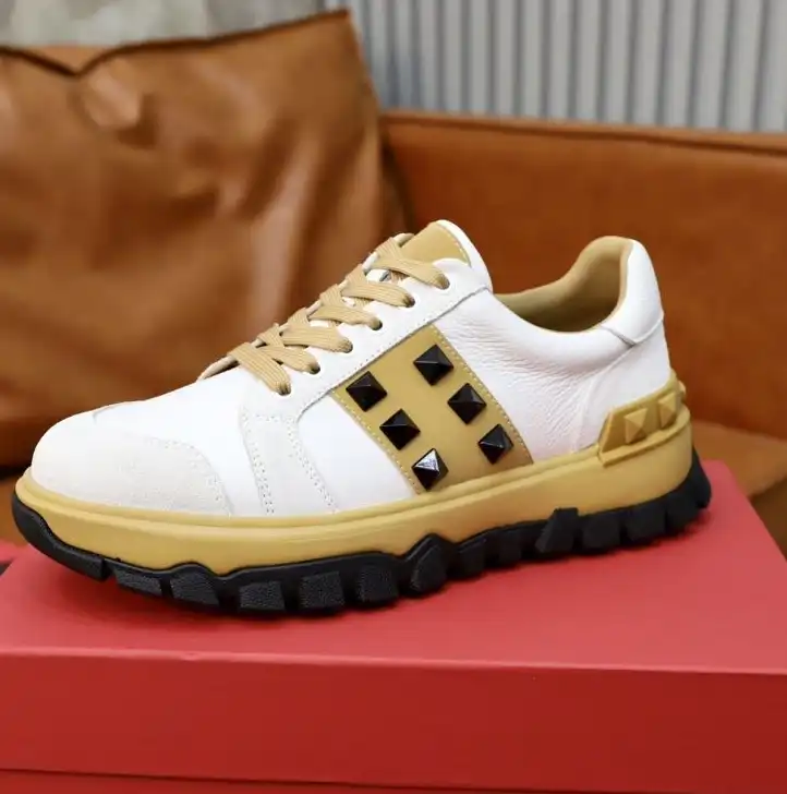 hype Valentino Casual Shoes