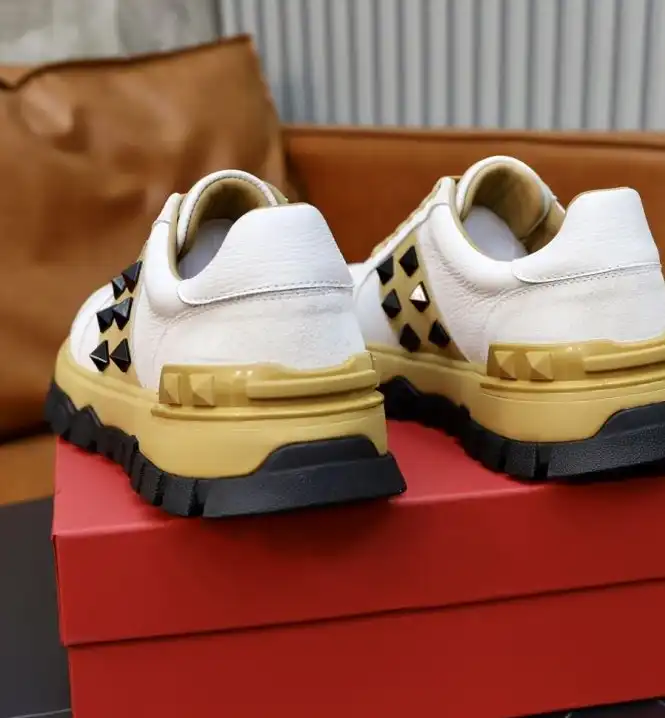 hype Valentino Casual Shoes