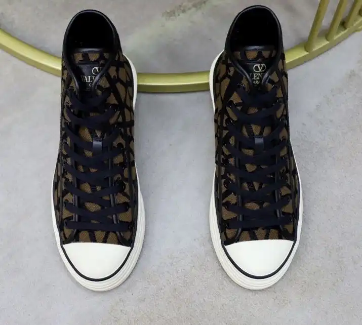 hype Valentino Casual Shoes