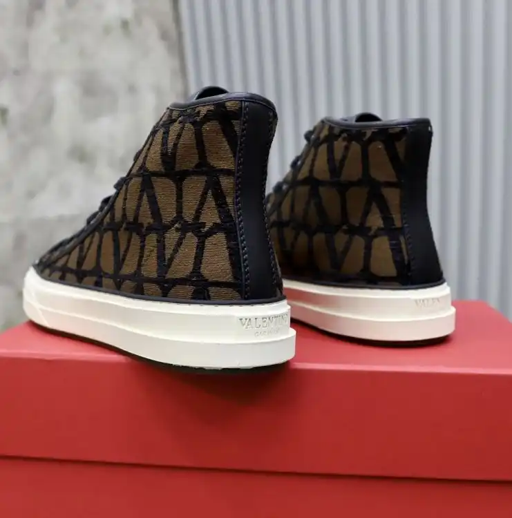 hype Valentino Casual Shoes