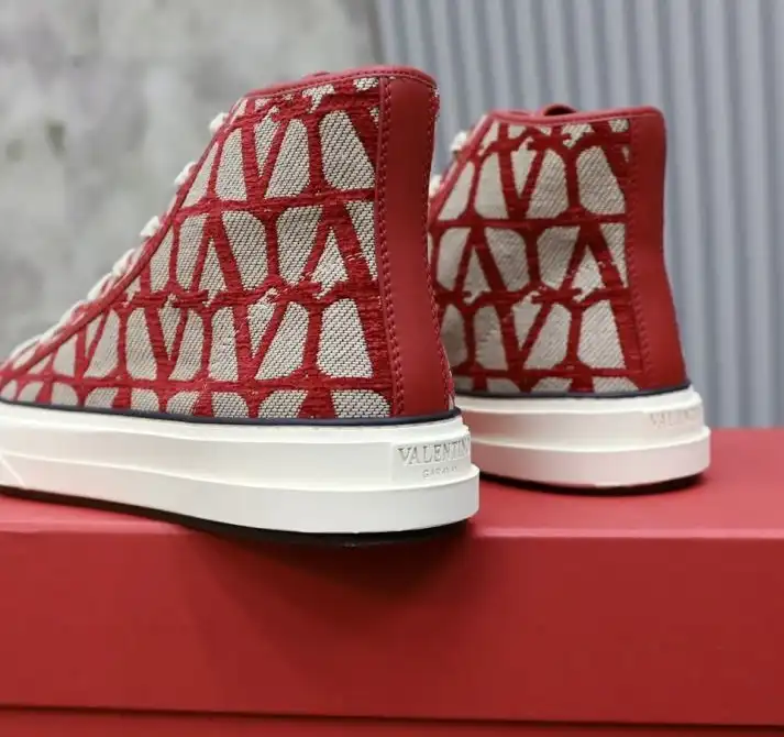 hype Valentino Casual Shoes