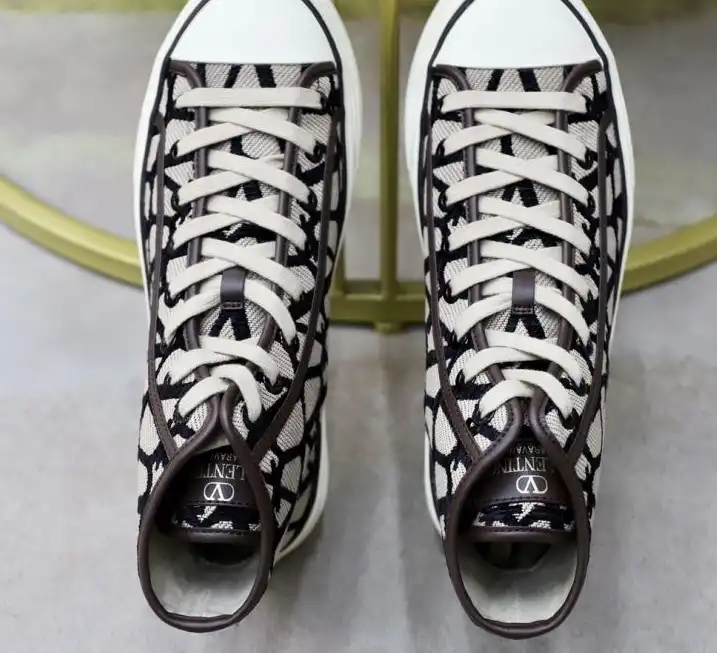 hype Valentino Casual Shoes