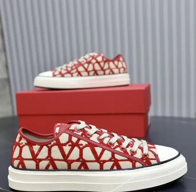 hype Valentino Casual Shoes