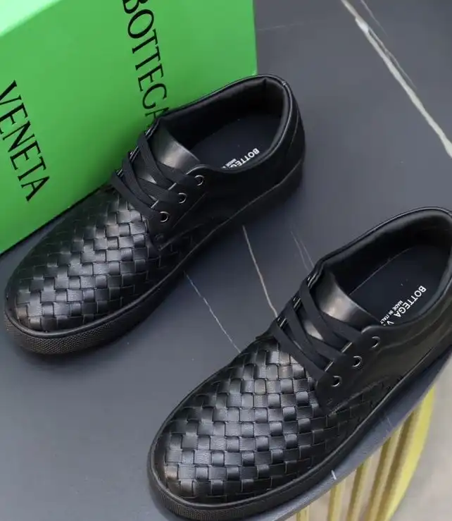 hype Bottega Veneta Casual Shoes