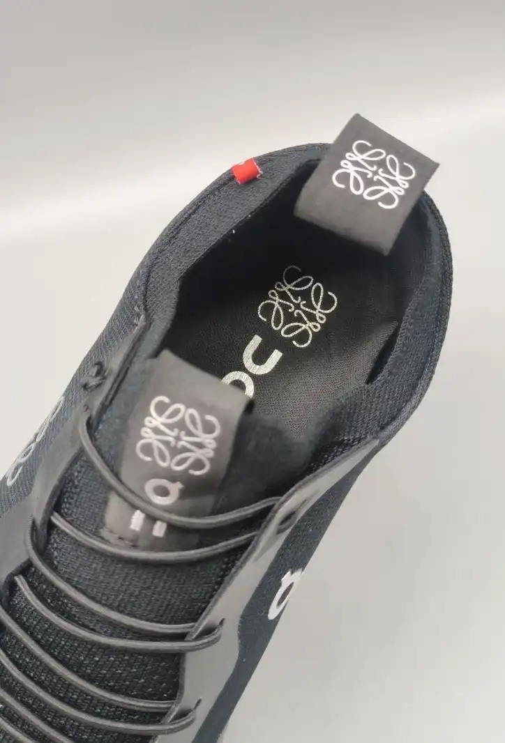 hype Loewe Sneakers