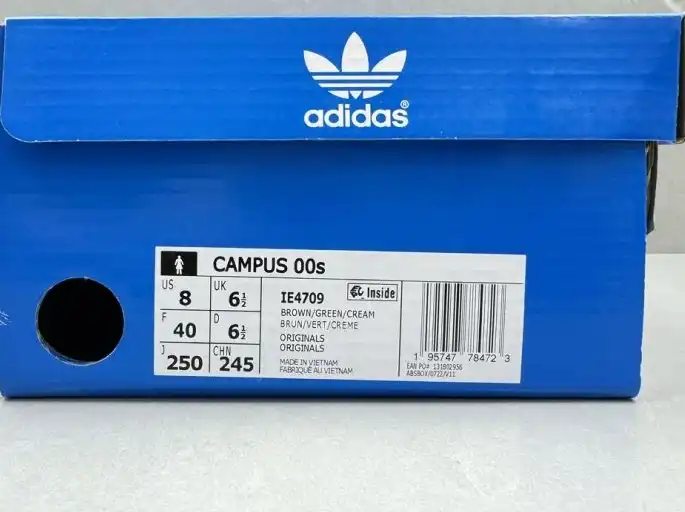 hype Adidas Sneakers