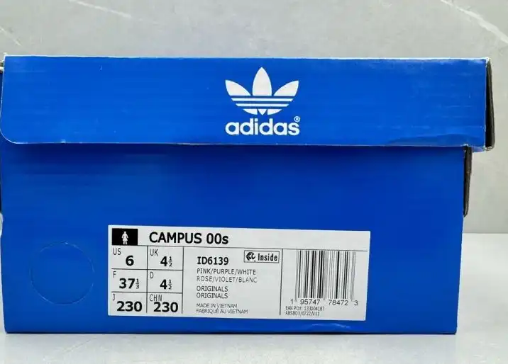 hype Adidas Sneakers