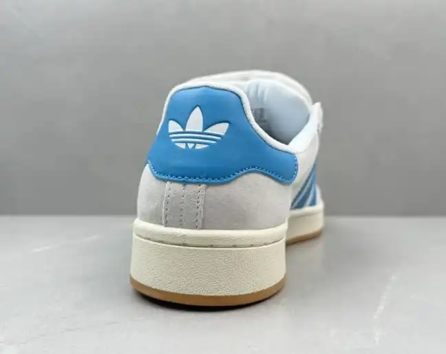 hype Adidas Sneakers