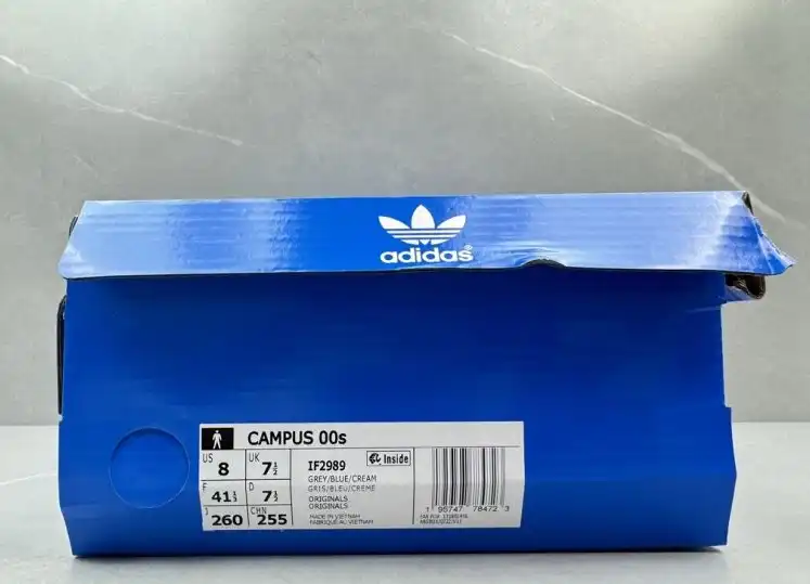 hype Adidas Sneakers