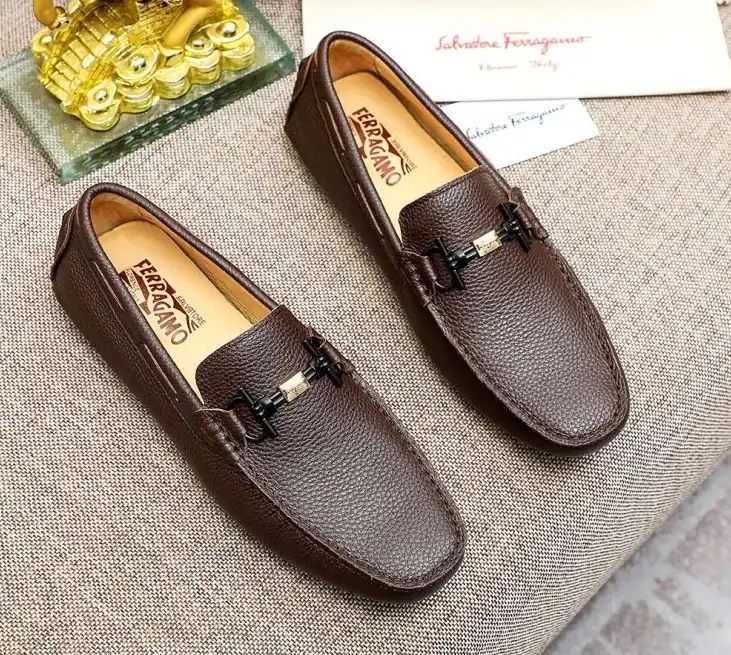 hype Ferragamo Leather Shoes