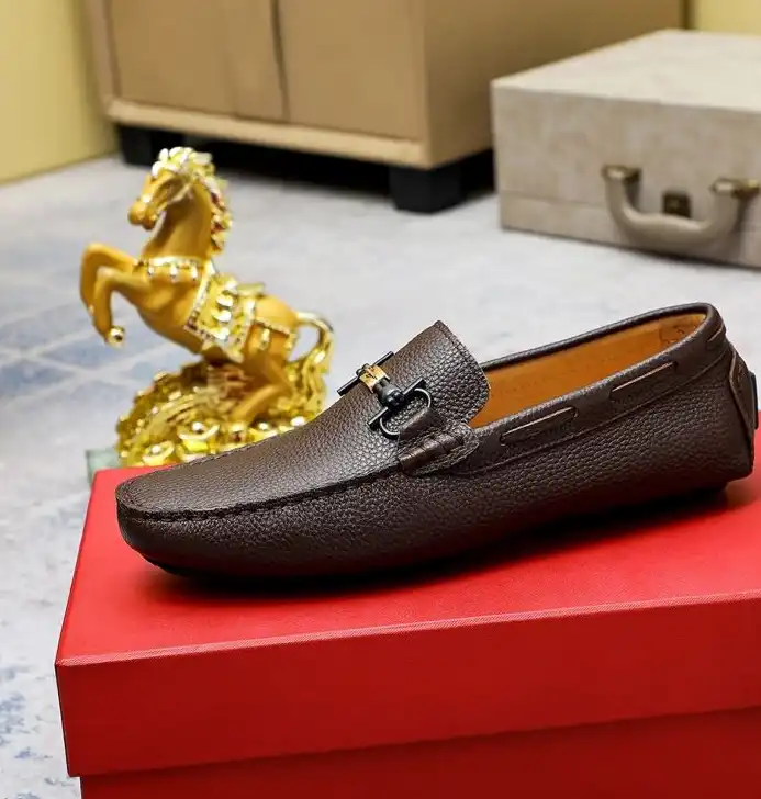 hype Ferragamo Leather Shoes