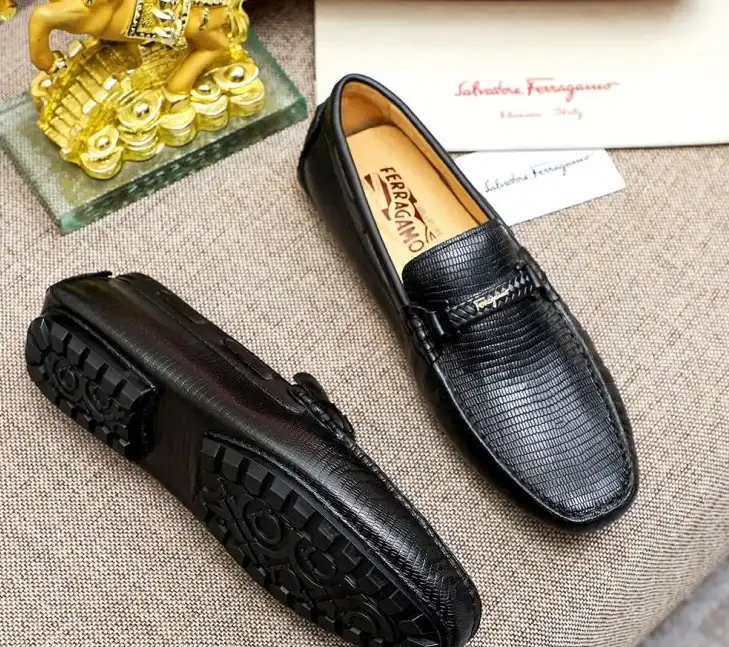 hype Ferragamo Leather Shoes