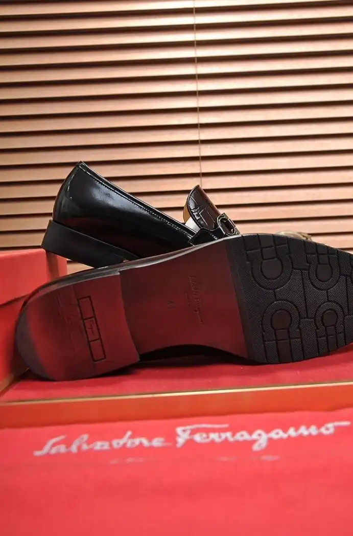 hype Ferragamo Leather Shoes