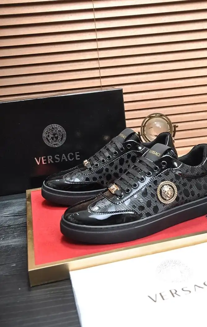 hype Givenchy Sneakers