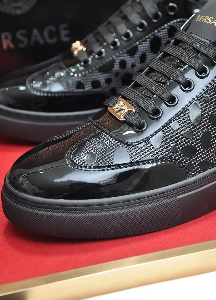 hype Givenchy Sneakers