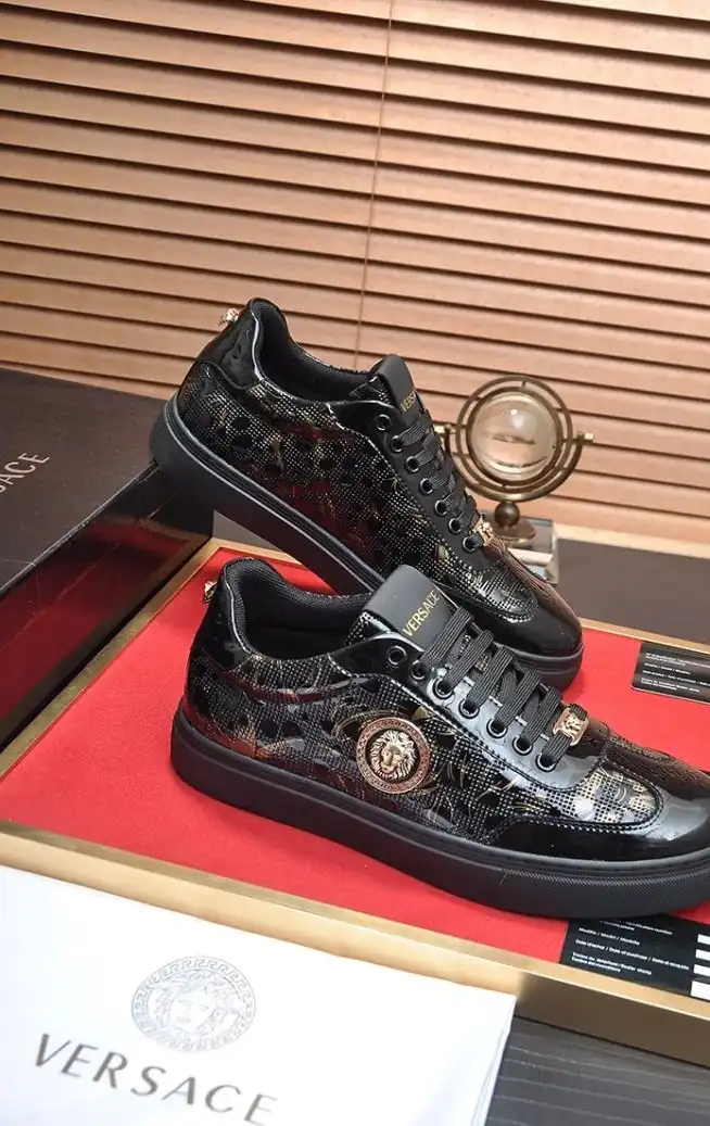 hype Givenchy Sneakers