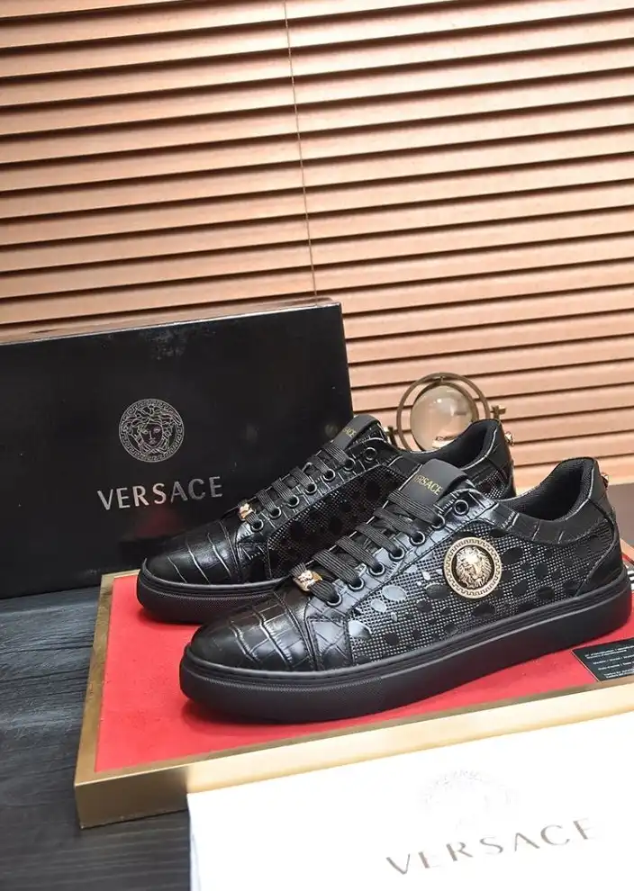 hype Givenchy Sneakers