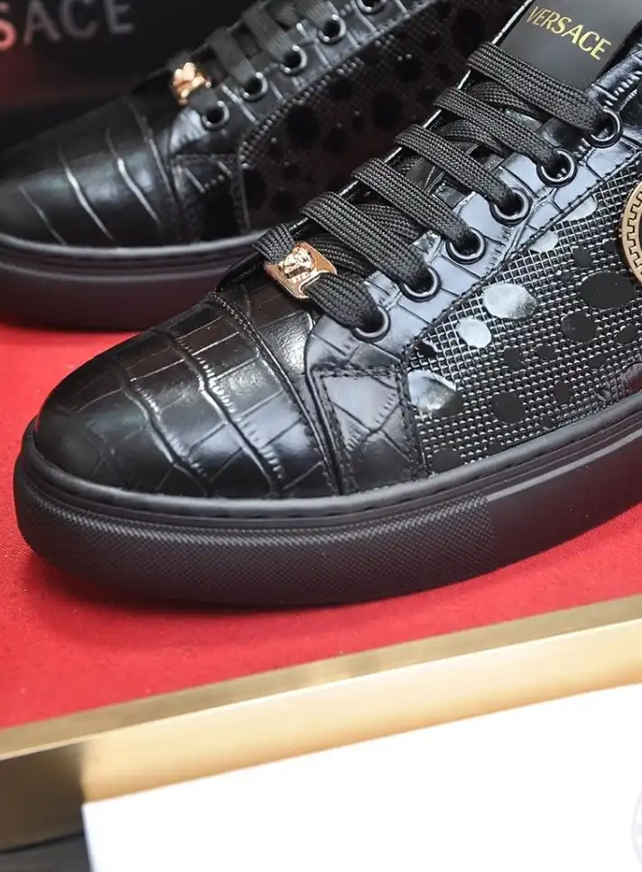 hype Givenchy Sneakers