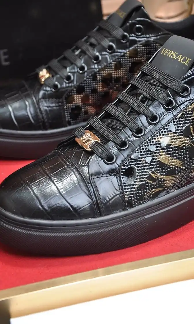 hype Givenchy Sneakers