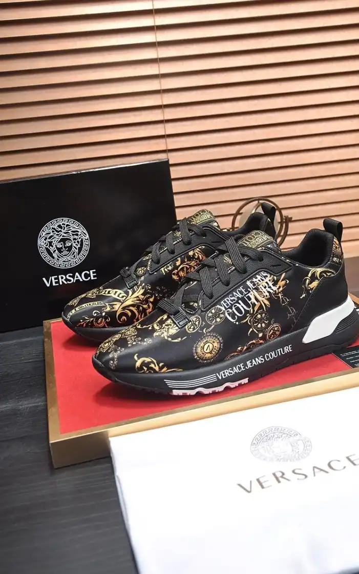 hype Givenchy Sneakers