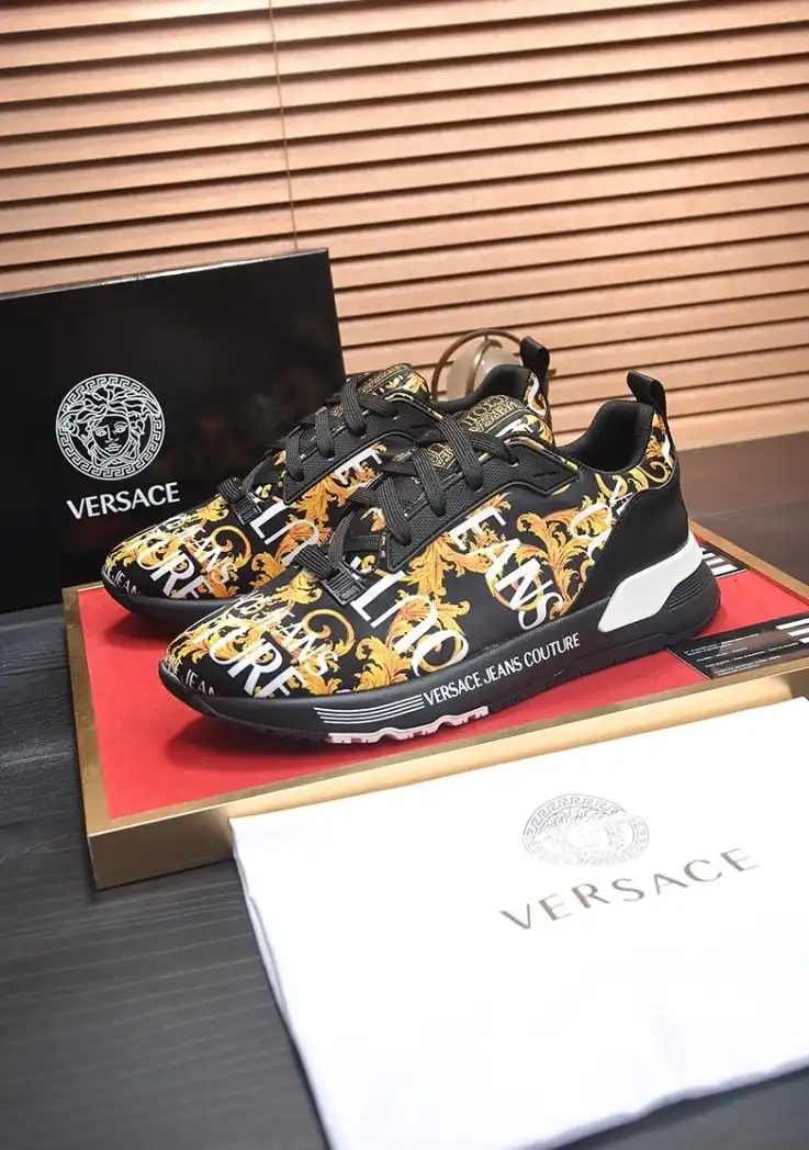 hype Givenchy Sneakers