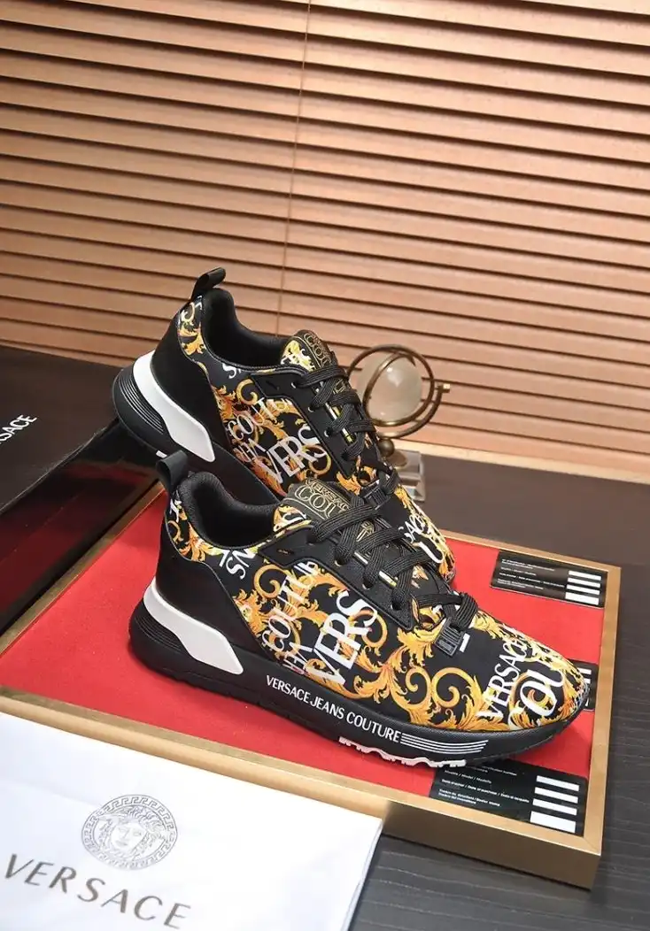 hype Givenchy Sneakers