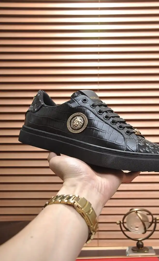 hype Givenchy Sneakers