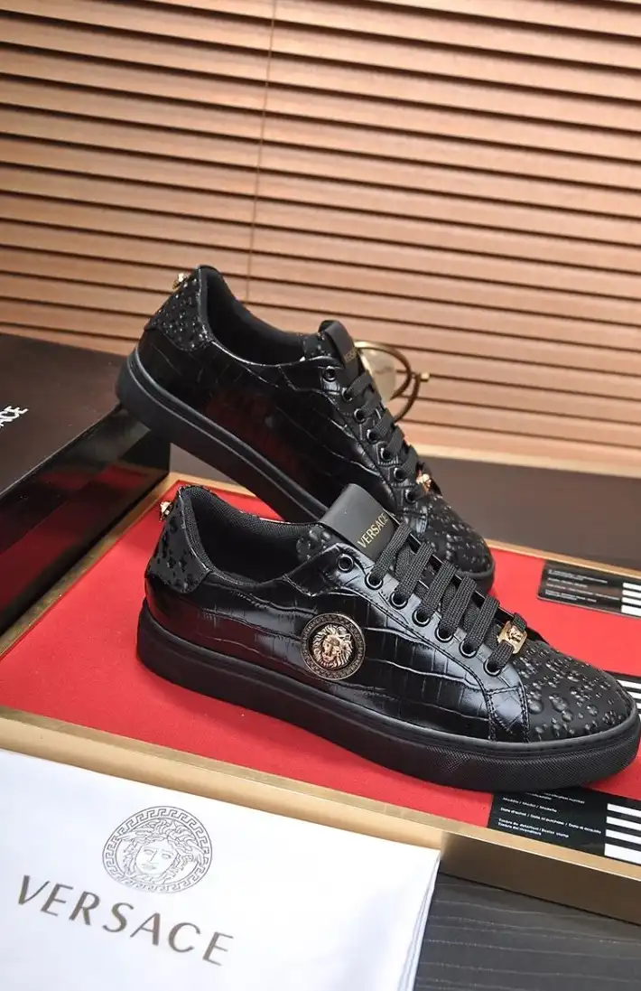 hype Givenchy Sneakers